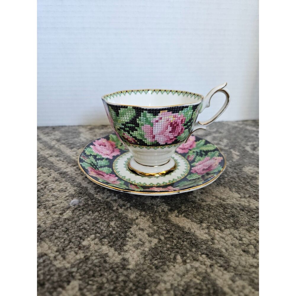 Royal Albert Needle Point Teacup and Saucer Hampton Shape